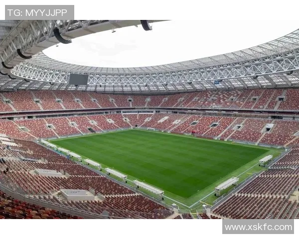 俄罗斯足球俱乐部的崛起与挑战：探索其在国际赛场上的表现与未来发展